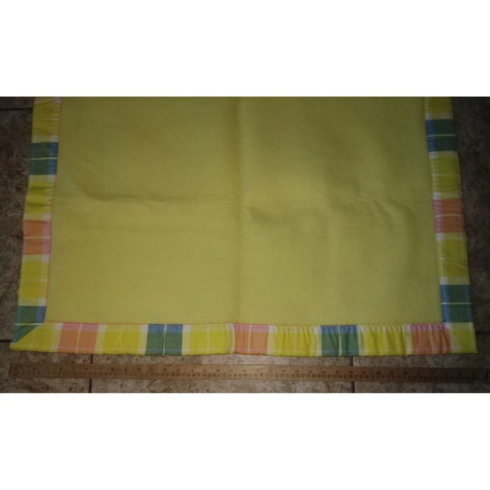 Quiltex Vintage Yellow Acrylic Baby Blanket Plaid Trim 36x49” (Bonus Dog Flawed)
